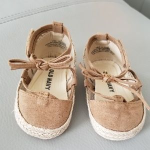 OLD NAVY SANDALS BABY GIRL 3-6M